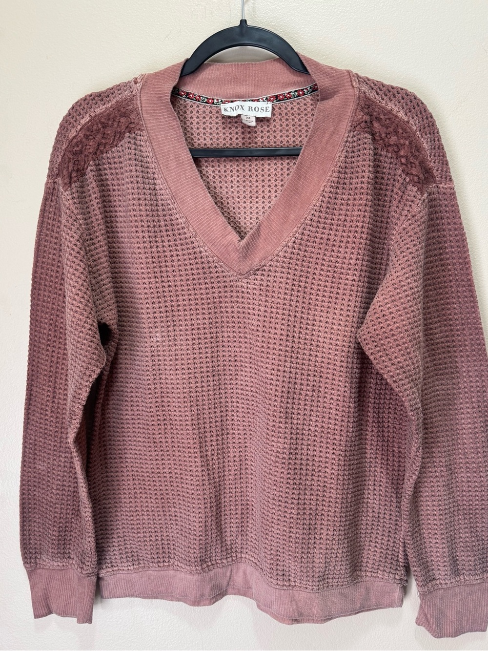 Knox Rose Acid Washed Dusty Mauve V-Neck Waffle Knit Sweater